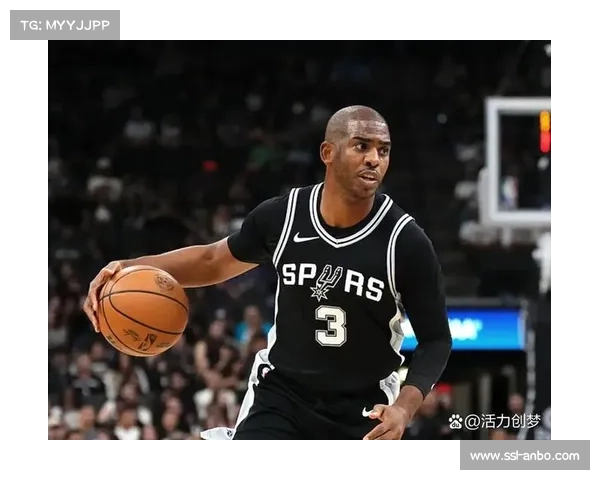 老将价值：克里斯·保罗在勇士队的传帮带作用